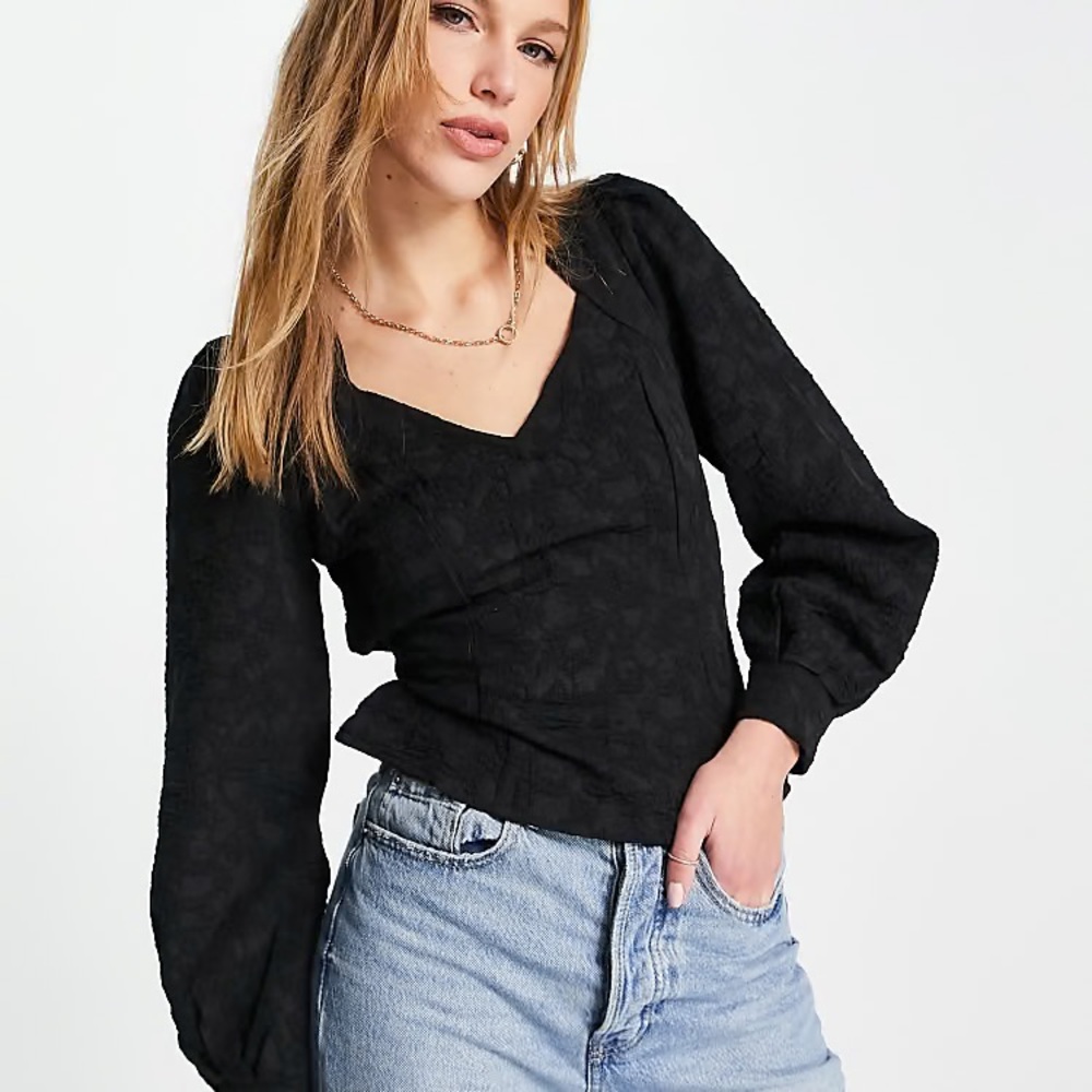 Y.A.S. Sweetheart Top in Black Jacquard